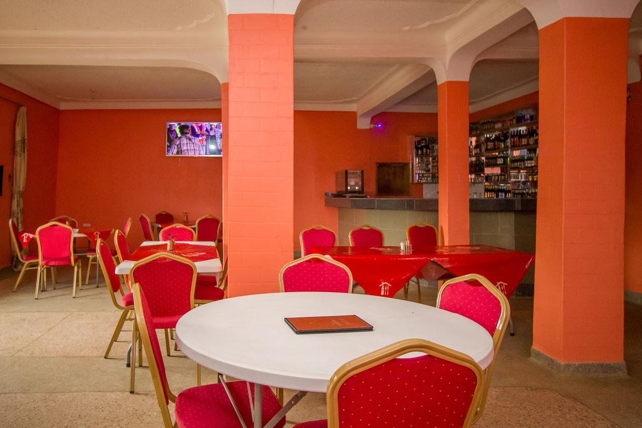 Vienna Golden Hotel Masaka Luaran gambar