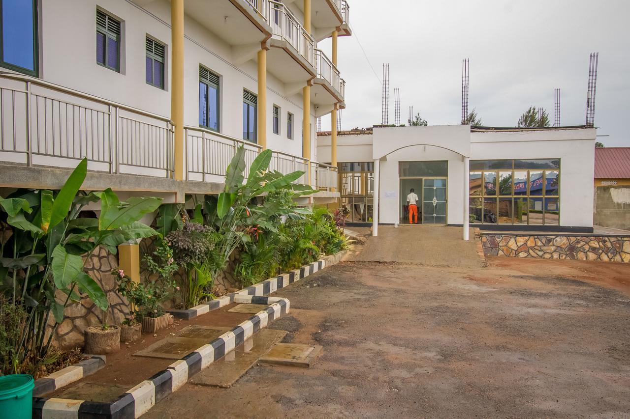 Vienna Golden Hotel Masaka Luaran gambar